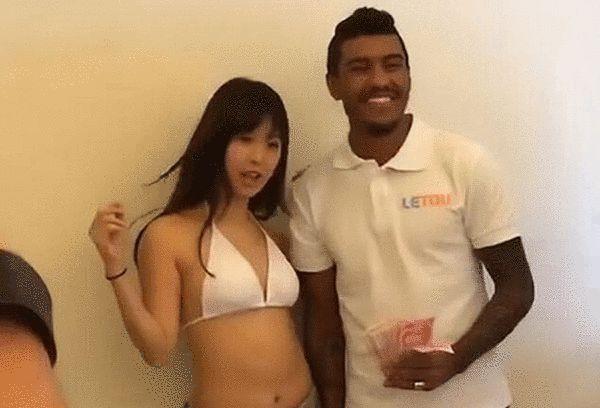小猫的搞笑视频