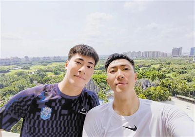 国产亚洲精品成人一区看片